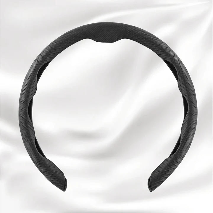 Customized Car Logo Breathable Ultra-thin 5D Leather & Carbon Car Steering Wheel Cover Universal Fit